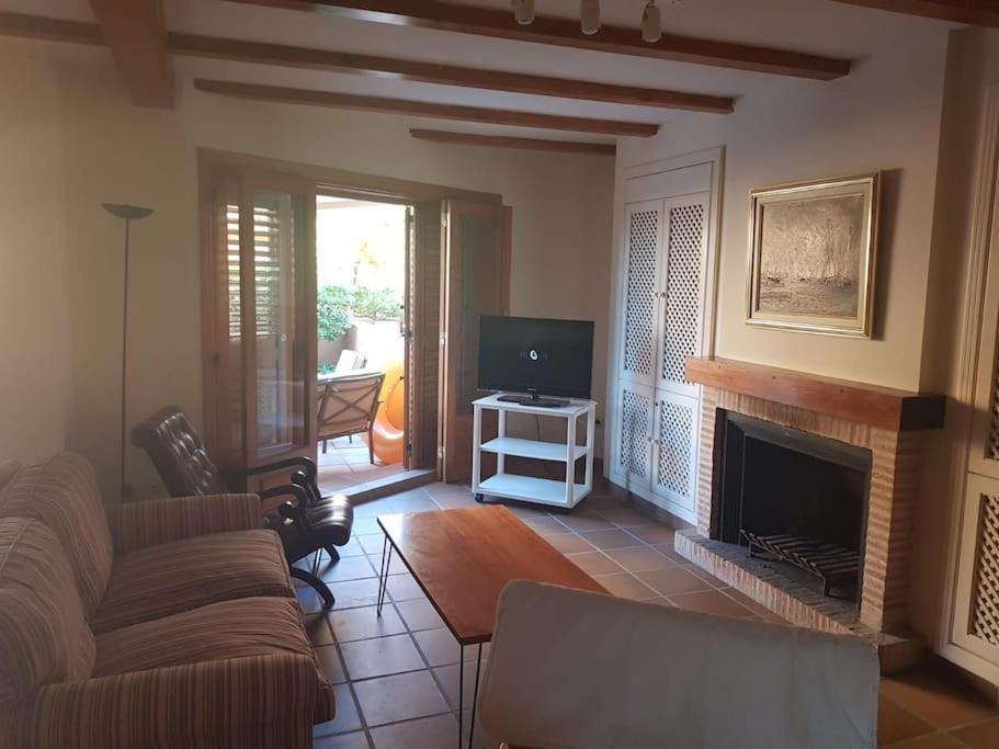 Chalet Adosado En La Playa De El Perellonet Con Piscina, Pista Tenis Valencia Exterior foto