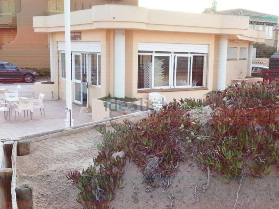Chalet Adosado En La Playa De El Perellonet Con Piscina, Pista Tenis Valencia Exterior foto